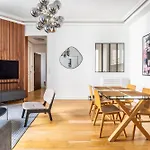 Luxury Living Champs Elysees