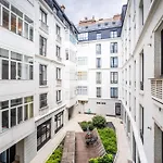 Luxury Living Champs Elysees