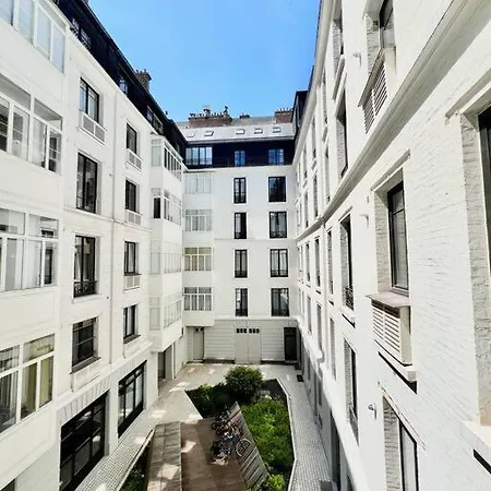 Luxury Living Champs Elysees Apartment *
