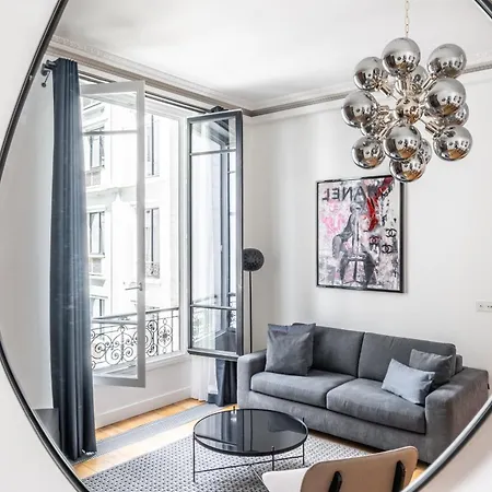 Luxury Living Champs Elysees Apartment Paris